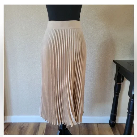 Vince skirt size 4 - Picture 4 of 8